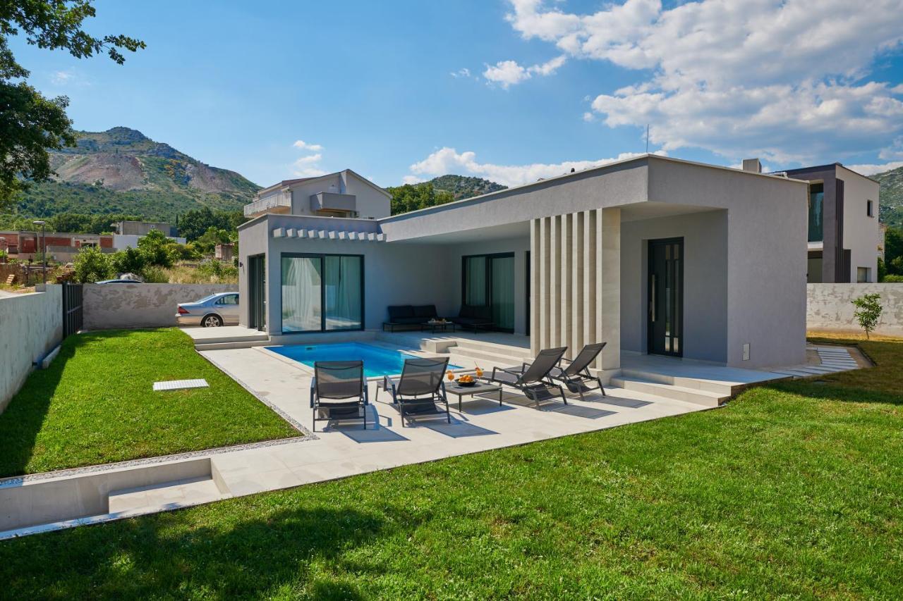 Villa Oasis - Your Luxury Home Away From Home Celopeci Luaran gambar