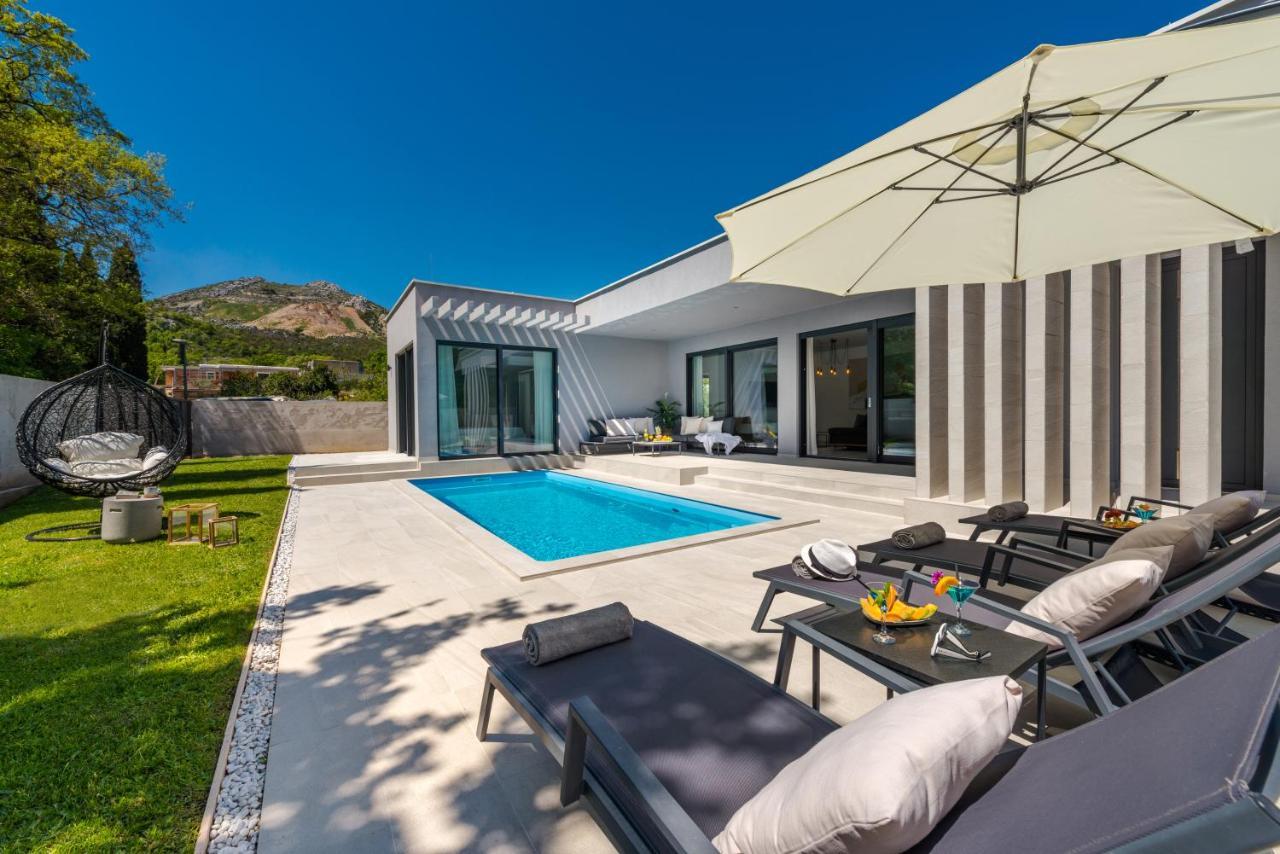 Villa Oasis - Your Luxury Home Away From Home Celopeci Luaran gambar