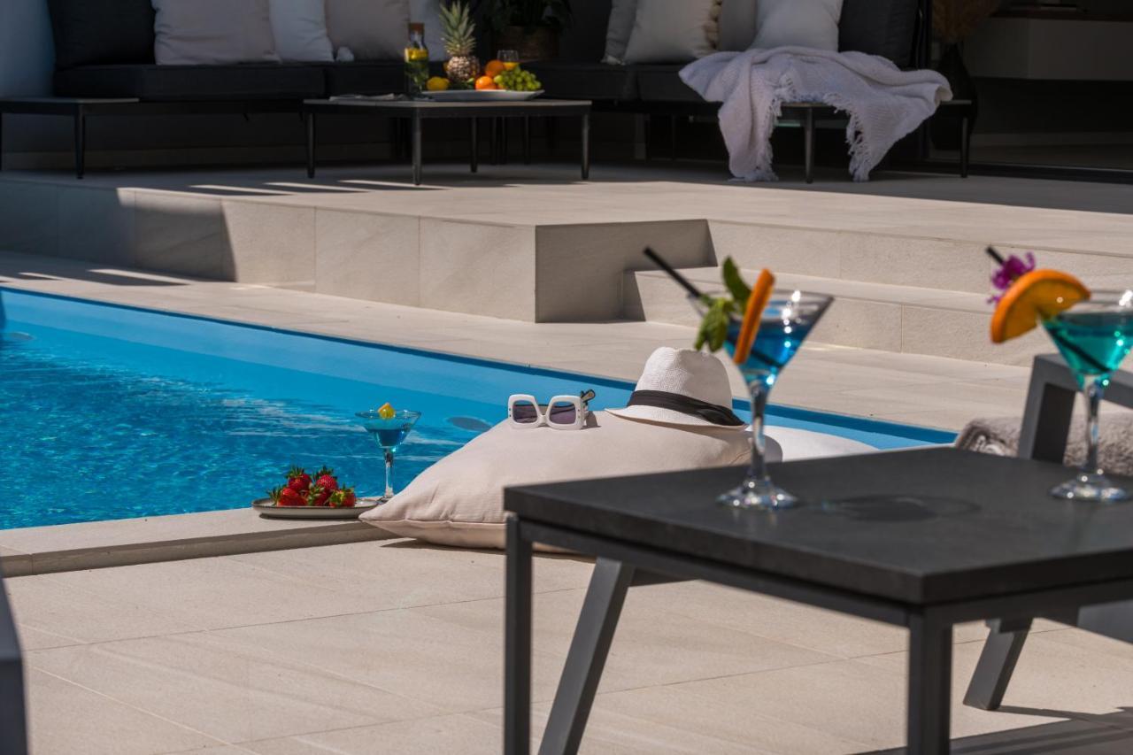 Villa Oasis - Your Luxury Home Away From Home Celopeci Luaran gambar