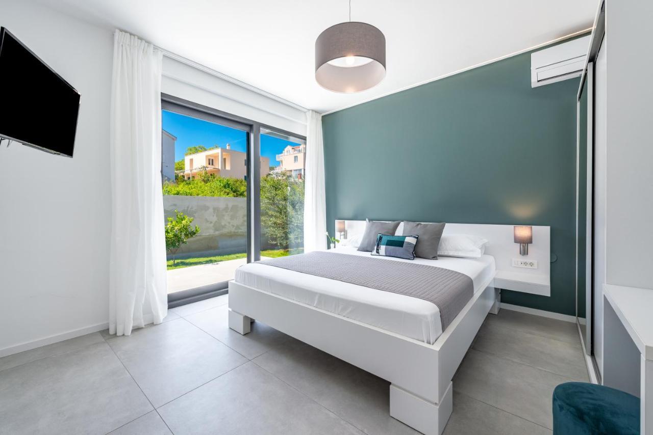 Villa Oasis - Your Luxury Home Away From Home Celopeci Luaran gambar