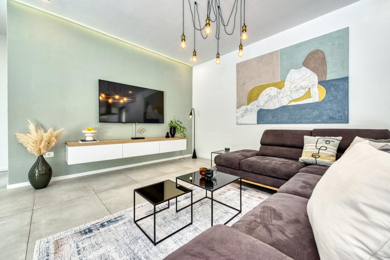 Villa Oasis - Your Luxury Home Away From Home Celopeci Luaran gambar