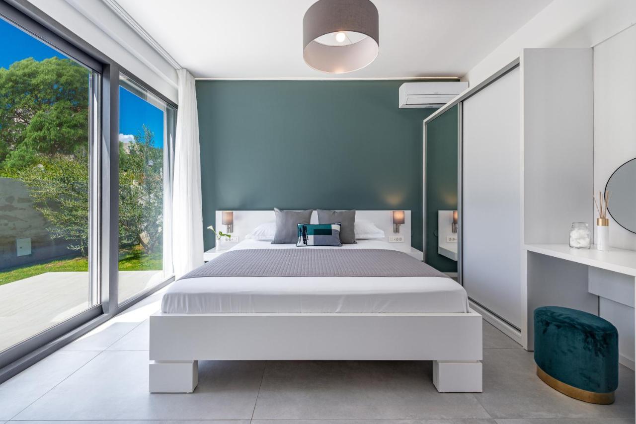 Villa Oasis - Your Luxury Home Away From Home Celopeci Luaran gambar