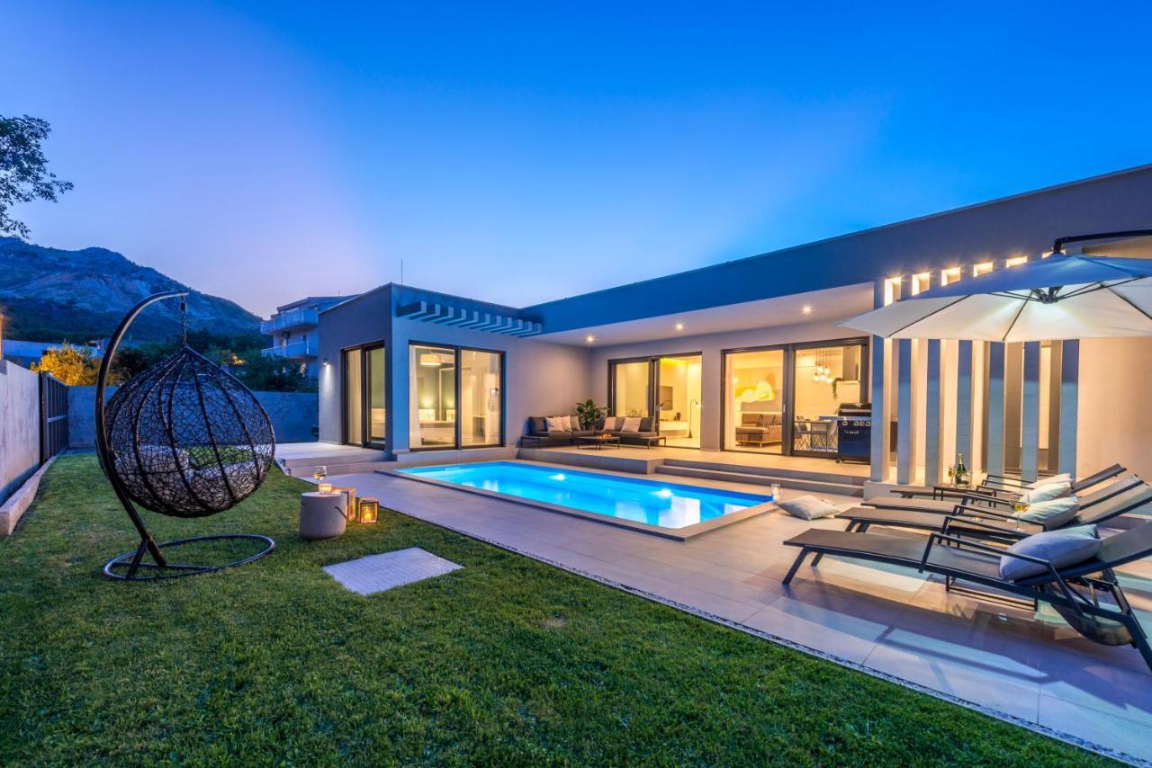 Villa Oasis - Your Luxury Home Away From Home Celopeci Luaran gambar