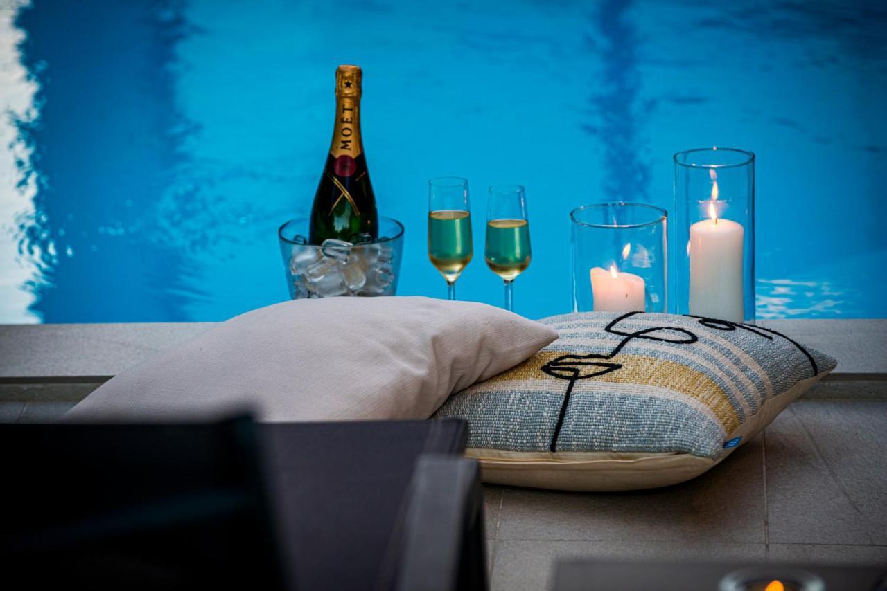 Villa Oasis - Your Luxury Home Away From Home Celopeci Luaran gambar